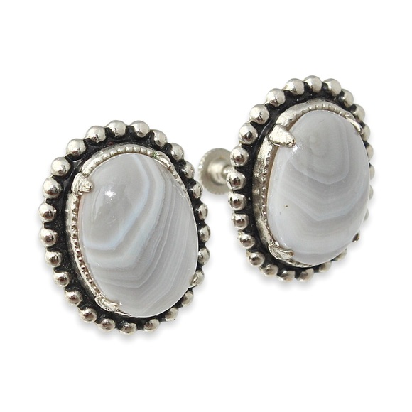 Vintage Grey Banded Agate Screw Back Earrings Oval Cabochon Silver Tone Clip On - Picture 2 of 4
